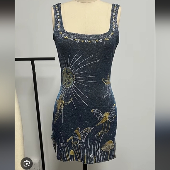 Sequined Unique Beautiful New Dress - Picture 3 of 11